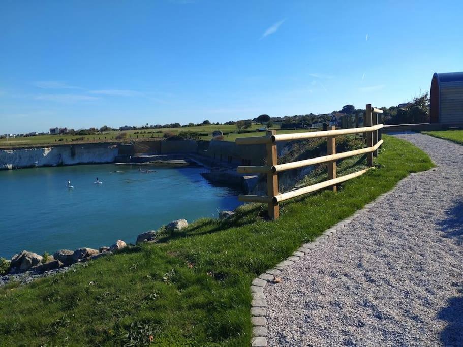 Spring Tide Cliff Top Glamping Pod With Direct Sea Views Birchington-on-Sea Bagian luar foto