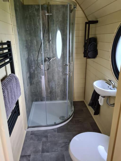 Spring Tide Cliff Top Glamping Pod With Direct Sea Views Birchington-on-Sea Bagian luar foto