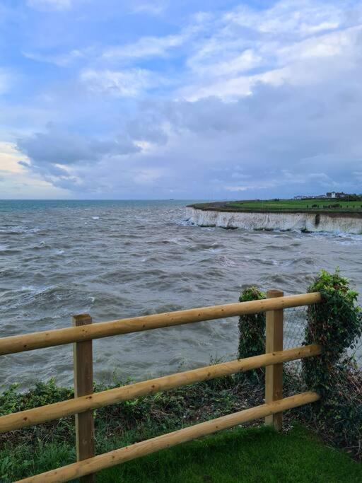 Spring Tide Cliff Top Glamping Pod With Direct Sea Views Birchington-on-Sea Bagian luar foto